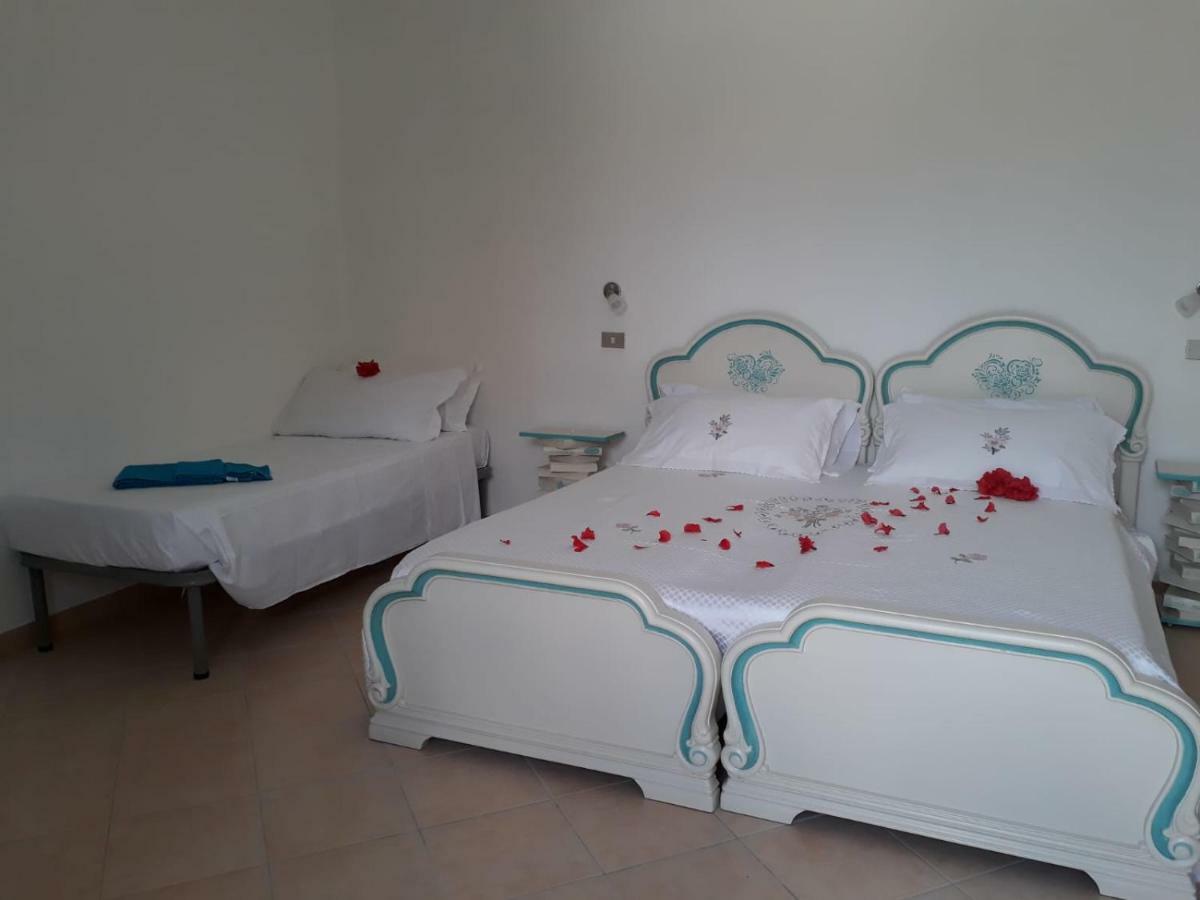 Apartamento Al 101...Sogni... Villa San Pietro Exterior foto