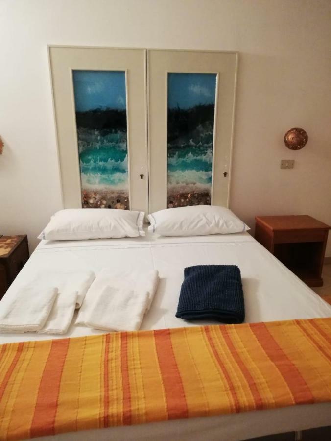 Apartamento Al 101...Sogni... Villa San Pietro Exterior foto